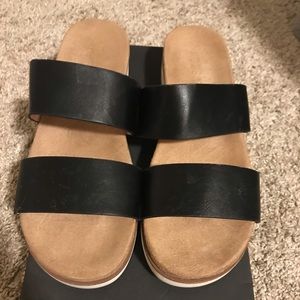Kensie Platform Sandals